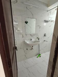 Bathroom Image of 650 Sq.ft 1 BHK Apartment / Flat for rent in Kaveri Apartments, Vasant Kunj New Delhi for Rs. 27500