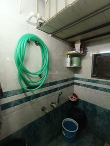 Bathroom Image of 635 Sq.ft 1 BHK Apartment / Flat for sale in Nanpura Surat for Rs. 1700000