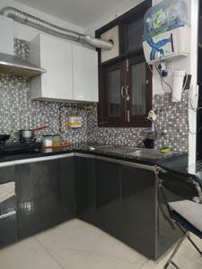 Kitchen Image of 900 Sq.ft 2 BHK Builder Floor for rent in Freedom Fighters Enclave New Delhi for Rs. 39000