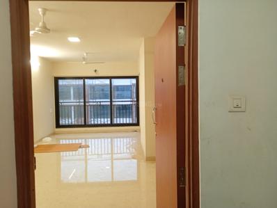 Hall Image of 680 Sq.ft 2 BHK Apartment / Flat for rent in Neumec Niwara, Vile Parle East Mumbai for Rs. 76000