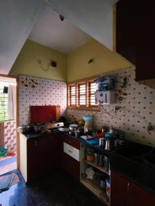 Kitchen Image of 2400 Sq.ft 6 BHK Independent House for sale in Vidyaranyapura Bengaluru for Rs. 11000000