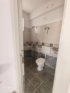 Bathroom Image of 1400 Sq.ft 3 BHK Apartment / Flat for sale in SLV Suhas Celestia, Abbigere Bengaluru for Rs. 9500000