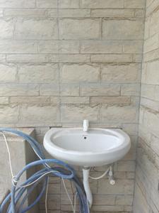 Bathroom Image of 400 Sq.ft 1 BHK Independent House for rent in Sarbahal Jharsuguda for Rs. 7000
