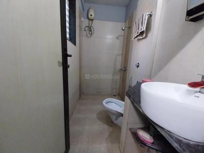 Bathroom Image of 2000 Sq.ft 4 BHK Apartment / Flat for sale in Rubberwala Orion, Grant Road Mumbai for Rs. 50000000