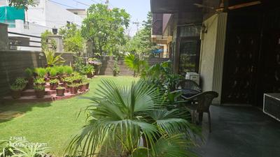 Balcony Image of 4500 Sq.ft 7 BHK Independent House for sale in Sector 15A Faridabad for Rs. 102500000