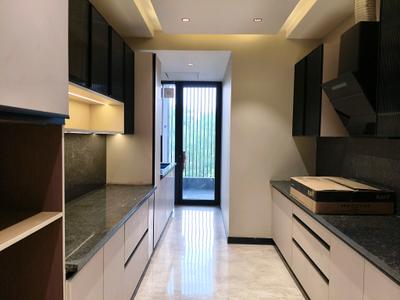Kitchen Image of 2150 Sq.ft 4 BHK Builder Floor for sale in Sector 49 Gurgaon for Rs. 35000000