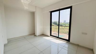 Bedroom Image of 1500 Sq.ft 2 BHK Apartment / Flat for sale in Param Paarijat Blessings, Sargasan Gandhinagar for Rs. 7200000