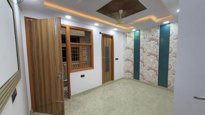 Bedroom Image of 900 Sq.ft 3 BHK Builder Floor for sale in Govindpuri New Delhi for Rs. 5200000