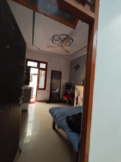 Mohanlalganj Bedroom 1