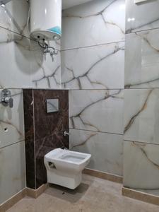 Common Bathroom Image of 600 Sq.ft 2 BHK Apartment / Flat for sale in Dream Ultra Luxury, Palam New Delhi for Rs. 5000001