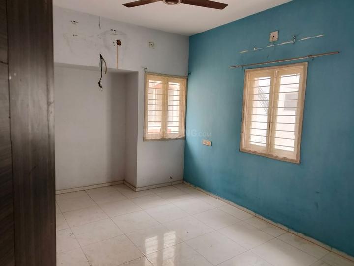 Harikrupa Society 1, Gotri Bedroom 1