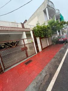 Image of 1300 Sq.ft 4 BHK Independent House for sale in Gomti Nagar, Lucknow for Rs. 15000000