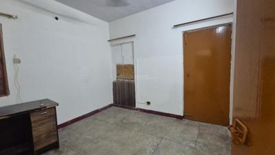 Bedroom Image of 1100 Sq.ft 2 BHK Apartment / Flat for rent in Netaji Subhash Apartments, Sector 13 Dwarka New Delhi for Rs. 24000