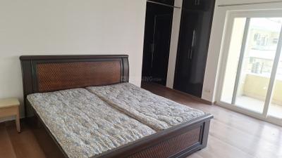 Bedroom Image of 1710 Sq.ft 3 BHK Apartment / Flat for sale in Purvanchal Royal Park, Sector 137 Noida for Rs. 28000000