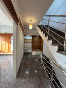 Image of 2400 Sq.ft 4 BHK Duplex for sale in Vishveshwaraya Nagar, Bengaluru for Rs. 19500000