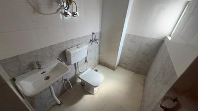 Image of 1090 Sq.ft 3 BHK Apartment / Flat for rent in ROF Amaltas, Sector 92, Gurgaon for Rs. 20000