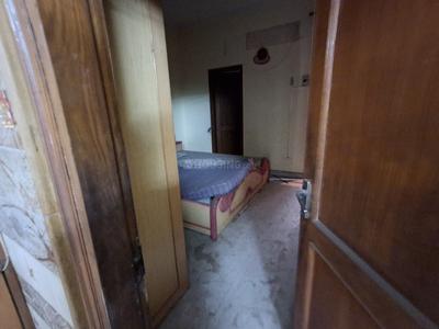 Bedroom Image of 1250 Sq.ft 3 BHK Apartment / Flat for sale in Vikaspuri New Delhi for Rs. 16500000