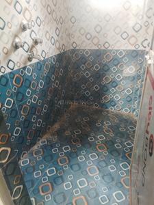 Bathroom Image of 1361 Sq.ft 3 BHK Independent House for rent in Anisabad Patna for Rs. 6500