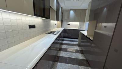 Kitchen Image of 2400 Sq.ft 4 BHK Builder Floor for sale in DLF Phase 2, DLF Phase 2 Gurgaon for Rs. 47500000