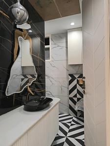 Common Bathroom Image of 2500 Sq.ft 5 BHK Builder Floor for sale in Nikunj Ultra Luxury Floors, Indirapuram Ghaziabad for Rs. 40500000
