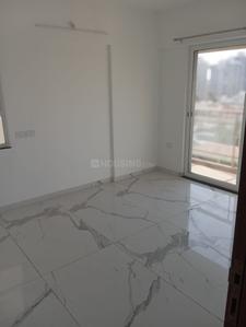 Bedroom Image of 920 Sq.ft 2 BHK Apartment / Flat for rent in Dreams Aakruti, Hadapsar Pune for Rs. 20000