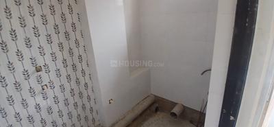 Bathroom Image of 760 Sq.ft 2 BHK Apartment / Flat for sale in Sodepur Kolkata for Rs. 2432000