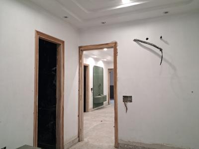 Bedroom Image of 1350 Sq.ft 3 BHK Builder Floor for sale in Paschim Vihar New Delhi for Rs. 30000000
