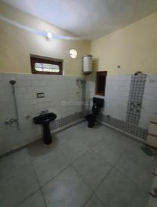 Bathroom Image of 600 Sq.ft 1 RK Studio for rent in Halehr Khurd Kangra for Rs. 5500