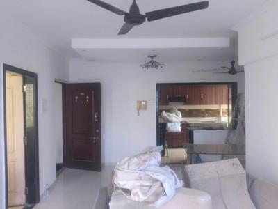 Living Room Image of 980 Sq.ft 3 BHK Apartment / Flat for rent in Evershine Millennium Paradise, Kandivali East Mumbai for Rs. 69000