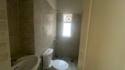 Image of 1285 Sq.ft 3 BHK Apartment / Flat for rent in Paras Tierea, Sector 137, Noida for Rs. 25000