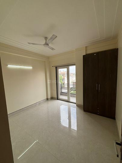 Sector 23 Bedroom 1