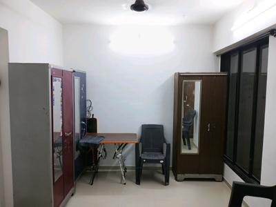 Living Room Image of 774 Sq.ft 1 BHK Apartment / Flat for rent in Chembur Mumbai for Rs. 49500