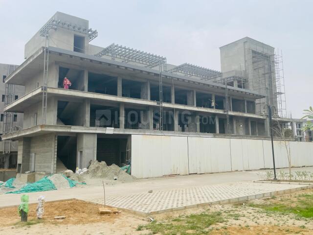 Smart World Gems Main Image 1