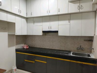 Kitchen Image of 1000 Sq.ft 2 BHK Apartment / Flat for sale in Signature Global The Millennia, Sector 37C Gurgaon for Rs. 7000000