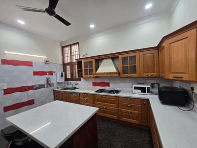 Kitchen Image of 5500 Sq.ft 5 BHK Apartment / Flat for rent in Sanjaynagar Bengaluru for Rs. 350000