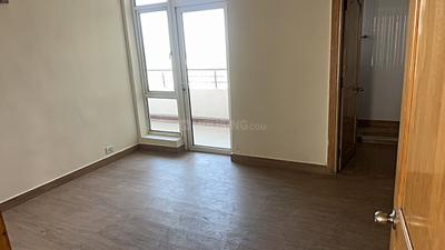 Bedroom Image of 2400 Sq.ft 3.5 BHK Apartment / Flat for sale in Raheja Atlantis, Sector 31 Gurgaon for Rs. 47000000