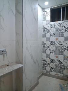 Common Bathroom Image of 1500 Sq.ft 3 BHK Apartment / Flat for sale in Capital Hometech Pride 2 by Capital Infra, Sector 73 Noida for Rs. 5200000