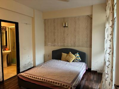 Bedroom Image of 1135 Sq.ft 2.5 BHK Apartment / Flat for rent in Prateek Laurel, Sector 120 Noida for Rs. 25000