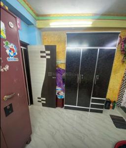 Bedroom Image of 500 Sq.ft 2 BHK Builder Floor for sale in Mominpore Kolkata for Rs. 2200000