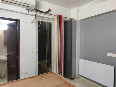 Bedroom Image of 1000 Sq.ft 2 BHK Apartment / Flat for sale in Signature Global The Millennia, Sector 37C Gurgaon for Rs. 7100000