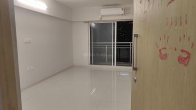 Living Room Image of 550 Sq.ft 1 BHK Apartment / Flat for rent in Promesa West End, Dadar West Mumbai for Rs. 70000