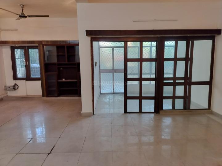 3 BHK Flat for rent in Gulmohar Park, New Delhi 2400 Sqft Property