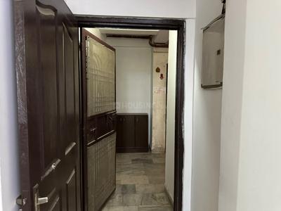 Image of 1275 Sq.ft 2.5 BHK Apartment / Flat for rent in Gardenia Square, Crossings Republik, Ghaziabad for Rs. 20000
