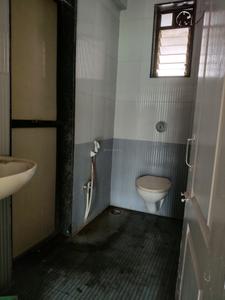 Common Bathroom Image of 1150 Sq.ft 2 BHK Apartment / Flat for sale in Orient Platinum, Kharghar Navi Mumbai for Rs. 14600000