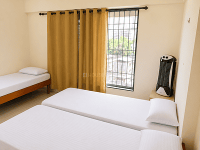 Image of PG BOYS IN MALAD EAST ON TOP FLOOR IN NEW BUILDING in Malad East, Mumbai