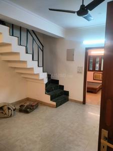Hall Image of 1500 Sq.ft 4 BHK Duplex for sale in Triveni Apartment, Sheikh Sarai New Delhi for Rs. 38500000