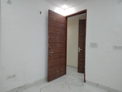 Bedroom Image of 900 Sq.ft 3 BHK Builder Floor for sale in Khanpur New Delhi for Rs. 5600000