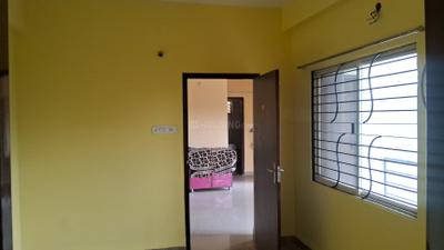 Bedroom Image of 1112 Sq.ft 2 BHK Apartment / Flat for rent in Landmark Radhe Regency, Hukma Khedi Indore for Rs. 13500