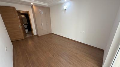 4 BHK Flat