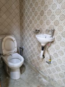 Bedroom Two Image of 600 Sq.ft 2 BHK Apartment / Flat for rent in Dwarka Mor New Delhi for Rs. 15000